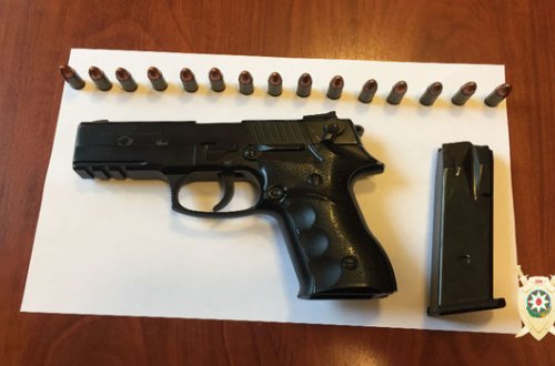 Abşeronda silahla gəzən şəxs saxlanıldı - FOTO