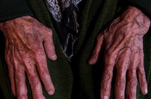 Cəlilabadda 72 yaşlı qadını qızları və nəvələri döydülər