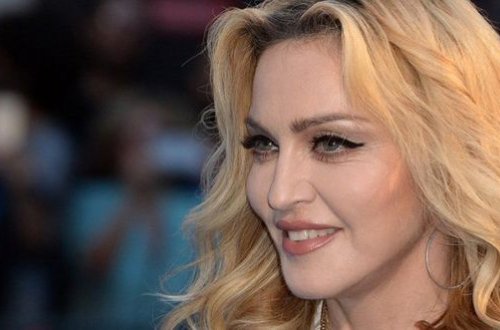 Мадонну заставили снять паранджу - ФОТО