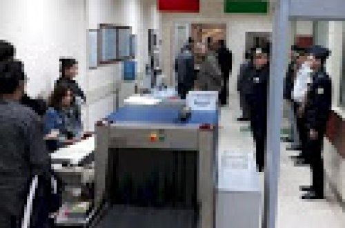 Azərbaycan gömrüyündə insident – Boğazını kəsdi