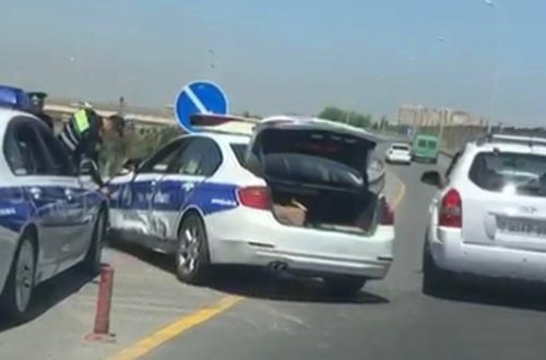 Bakıda yol polisi qəzaya düşdü - VİDEO