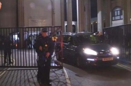 Avropa ölkəsində QORXU DOLU ANLAR: daha bir məscidə SİLAHLI HÜCUM