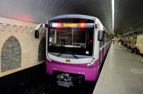  SON DƏQİQƏ: Bakı metrosunda 4 stansiyada işıqlar söndü (FOTOLAR)
