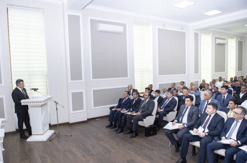 KƏND TƏSƏRRÜFATI NAZİRİ İNAM KƏRİMOV AĞSUDA FERMERLƏRLƏ GÖRÜŞÜB