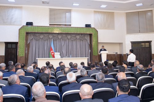 KƏND TƏSƏRRÜFATI NAZİRLİYİ YANINDA DÖVLƏT AQRAR İNKİŞAF MƏRKƏZLƏRİNİN II RESPUBLİKA MÜŞAVİRƏSİ KEÇİRİLİB