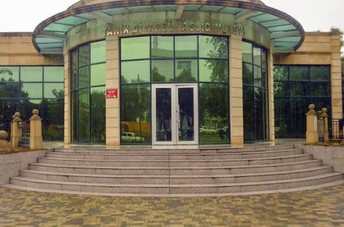 Vəfat edən muzey direktoru öldürülübmü? - Qohumlarından iddia