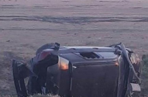 Biləsuvarda “Mitsubishi” aşdı: sürücü öldü - FOTO