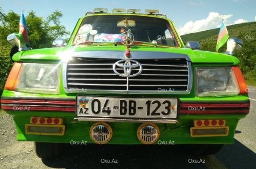 65 yaşlı sürücü qəribə avtomobili ilə Azərbaycanı gəzir - FOTOLAR