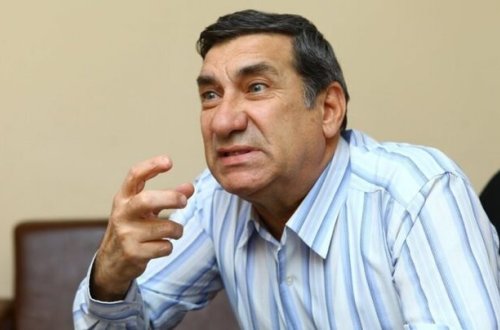 Xalq artisti: 
