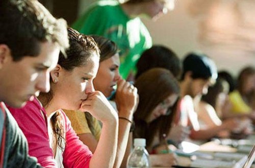 Колледжи Азербайджана станут публичными юридическими лицами