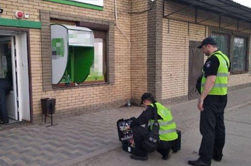 Ukraynada bankda qumbara partladılıb - Ölən və yaralananlar var