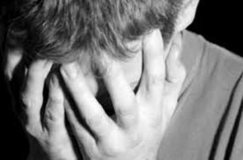 Azərbaycanda İYRƏNC HADİSƏ — 3 kişi gənc oğlanı qrup şəklində.....