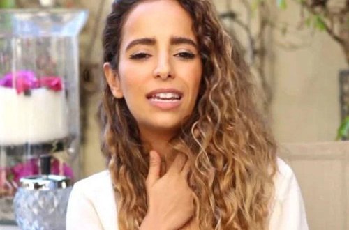 Müğənni səhnədə rəqsini dayandırdı, Fatihə surəsini oxudu - VİDEO - FOTO