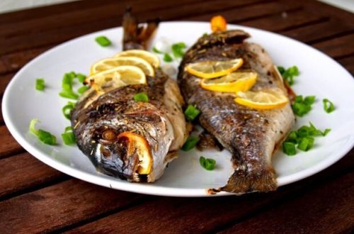 Bir ailə balıqdan zəhərləndi - Azərbaycanda