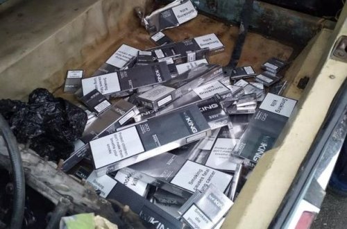 Maşının yanacaq çənində minlərlə siqaret gizlətdi - FOTO