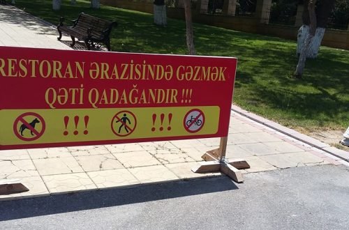 Biləcəridə harın əməl- restoran müdiri əhaliyə parkda gəzməyi qadağan etdi+FOTO