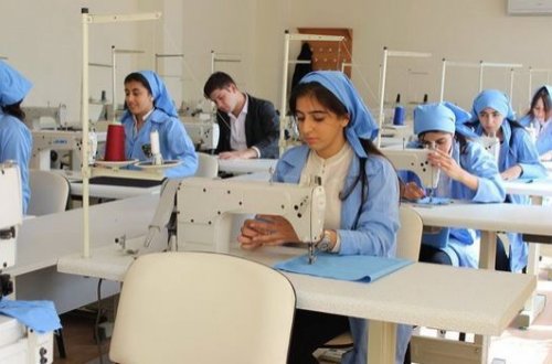 Cəzaçəkmə müəssisələrindəki peşə məktəbləri ilə bağlı - YENİ QƏRAR