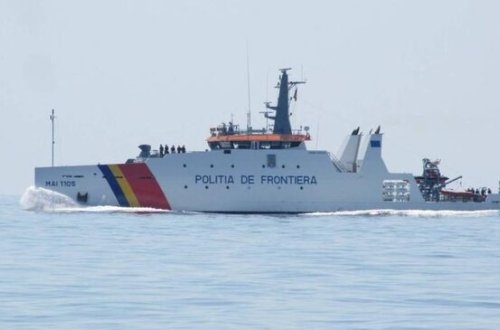 Türkiyə gəmisi atəşə tutuldu, yaralılar var