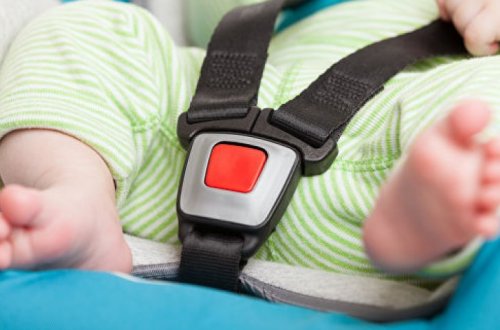 Родители забыли младенца в такси по пути из роддома