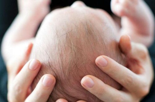 Alimlər başı böyük olan uşaqlar haqqında İNANILMAZ SİRRİ açıqladı