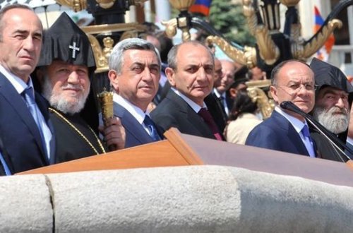 Paşinyanı devirmək istəyirlər