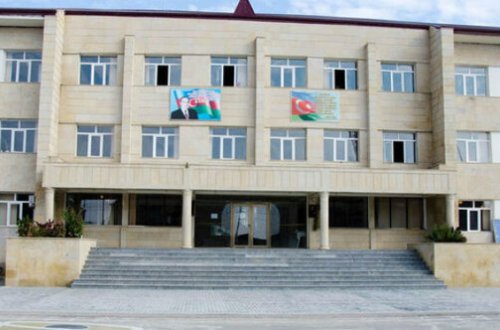 Azərbaycanda məktəbdə biabırçılıq - Şagirdlər tualetə... - FOTO