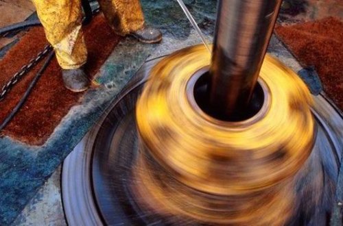 Azərbaycanda yeni neft-qaz yataqları axtarılacaq