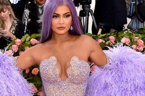 Villanın bir həftəsinə 450 min verir