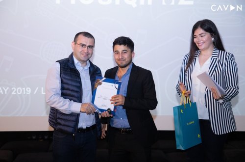 Respublika Gününə həsr olunmuş “Gənclik üçün oxu” və “Musiqimiz” layihələri təqdim edilib