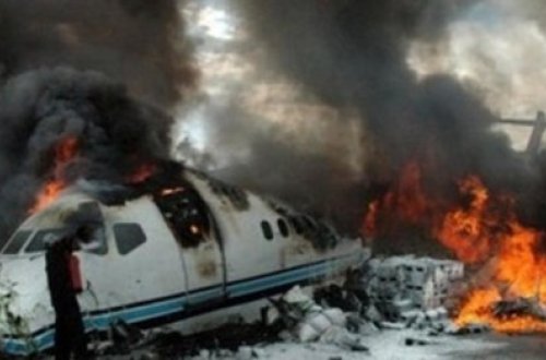 Gənc müğənni təyyarə qəzasında həlak oldu — FOTOLAR