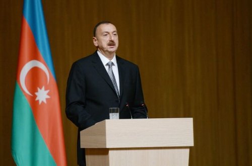 İlham Əliyev “Xəzər Neft və Qaz-2019” sərgisində iştirak edib