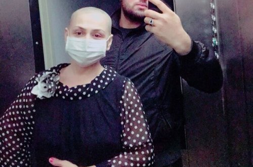 Xərçəngdən əziyyət çəkən Toppuş bacının bu fotosu ürək parçaladı: Saçları tökülüb...