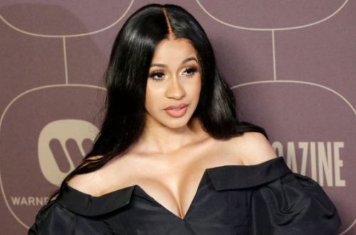 10 aylıq qızına 80 minlik bilərzik aldı - Foto