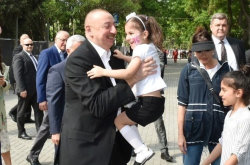 Ильхам Алиев подписал распоряжение в связи с детьми