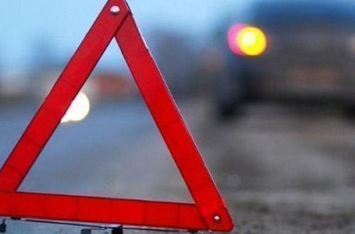 В Баку автомобиль сбил 10-летнюю девочку