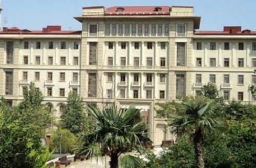 Nazirlər Kabineti buraxılış imtahanları ilə bağlı bu qadağanı ləğv etdi