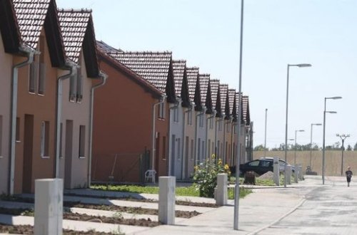 Azərbaycan belə talanır: Gömrük generalının Avropadakı biznesi tirajlandı