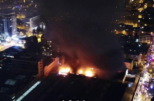 Tbilisidə “çin bazarı” yanıb - VİDEO