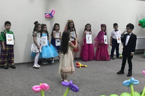 Birincilərin “Əlifba” sevinci