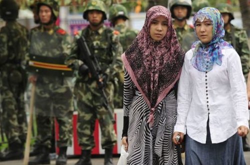 Çin uyğurlara qarşı repressiya ilə bağlı xəbərlərə münasibət bildirdi