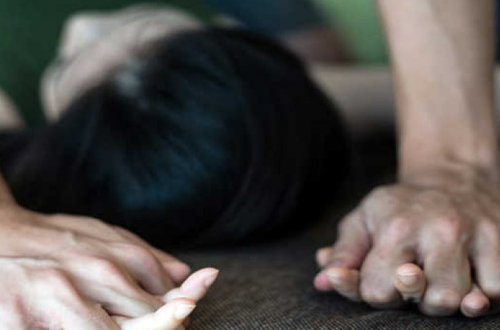 Ведется судебное разбирательство по делу иностранца, обвиняемого в попытке изнасилования жительницы Баку