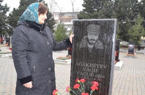 Mingəçevir Şəhidlər Xiyabanının ilk şəhidi Vaqif Ağakişiyev