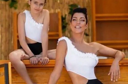 “Qızını soyundurub sərgiyə çıxarmısan” - Azyaşlı övladının bikinili FOTOsunu paylaşdı, tənqid aldı