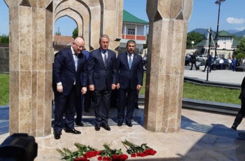 В Габале началась трехсторонняя встреча министров обороны Азербайджана, Турции и Грузии - ОБНОВЛЕНО - ФОТО