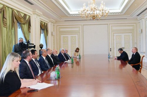 Prezident İlham Əliyev Türkiyə Böyük Millət Məclisinin vitse-spikerinin başçılıq etdiyi nümayəndə heyətini qəbul edib