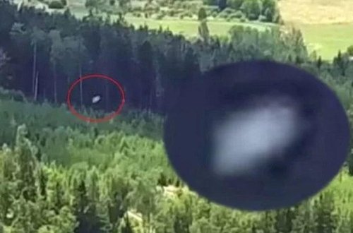 Polşa səmasında qeyri-adi gəmi göründü