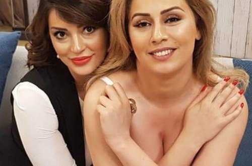 Roza sinəsini açıb əli ilə gizlətməyə çalışdı - FOTO