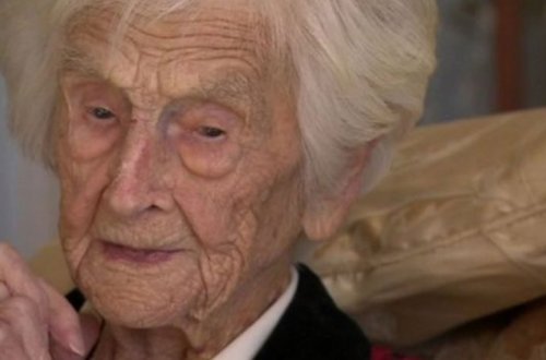 Умерла самая старая британка, выпивавшая виски каждый день