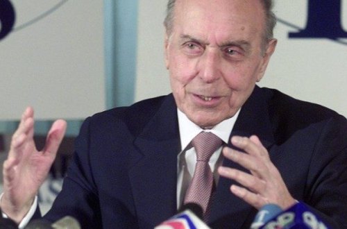 VƏTƏN NAMİNƏ QAYIDIŞ