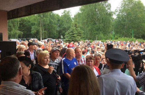 Rusların qaraçılarla davası: Ölü və yaralılar var - VİDEO